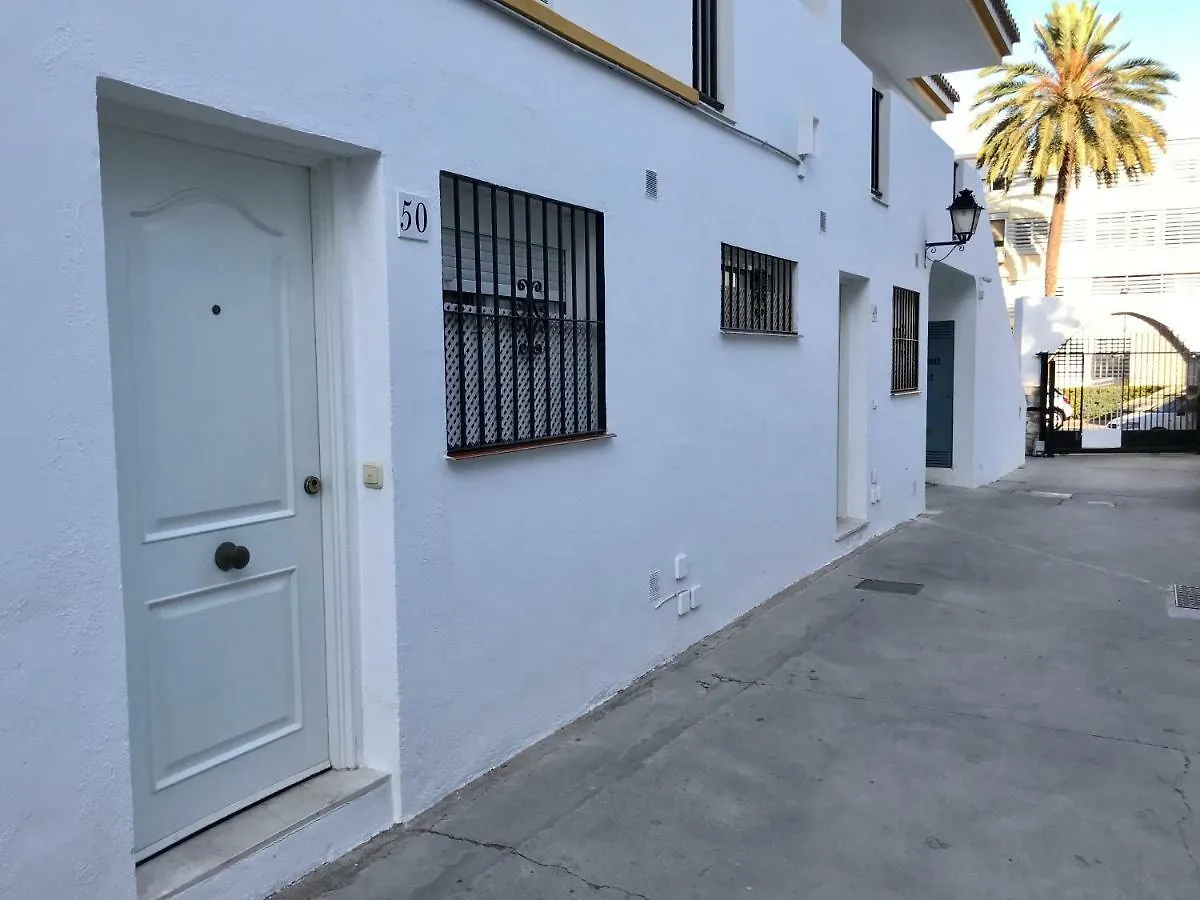 Apartamento Holidays On The Beach トレモリノス スペイン